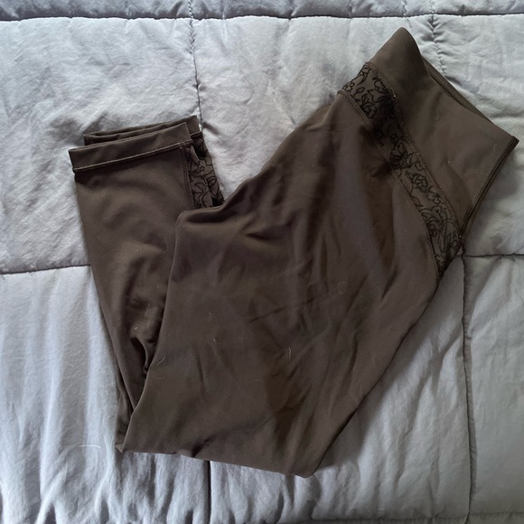 SPECIAL EDITION lululemon Wunder Under Hi-Rise Embroidered - Picture 3 of 9